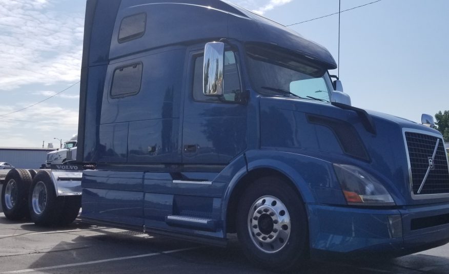 2017 Volvo VNL Sleeper