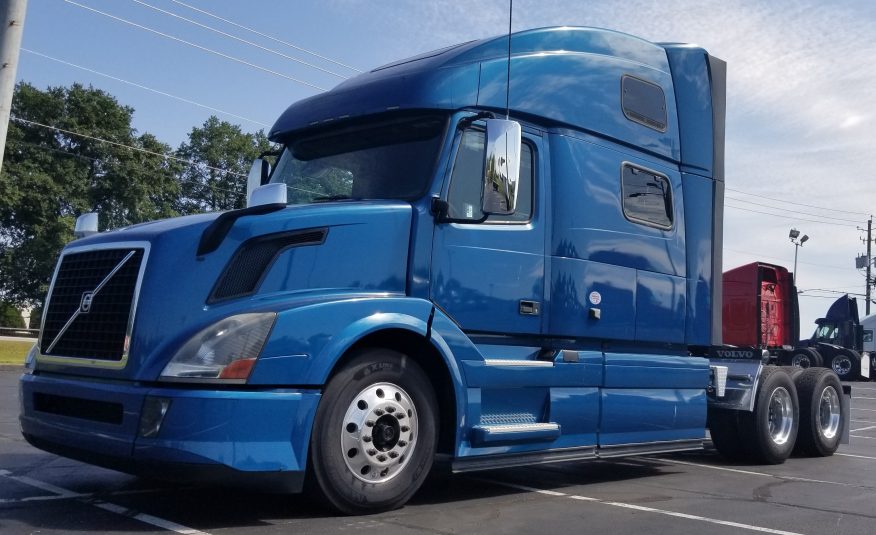 2017 Volvo VNL Sleeper