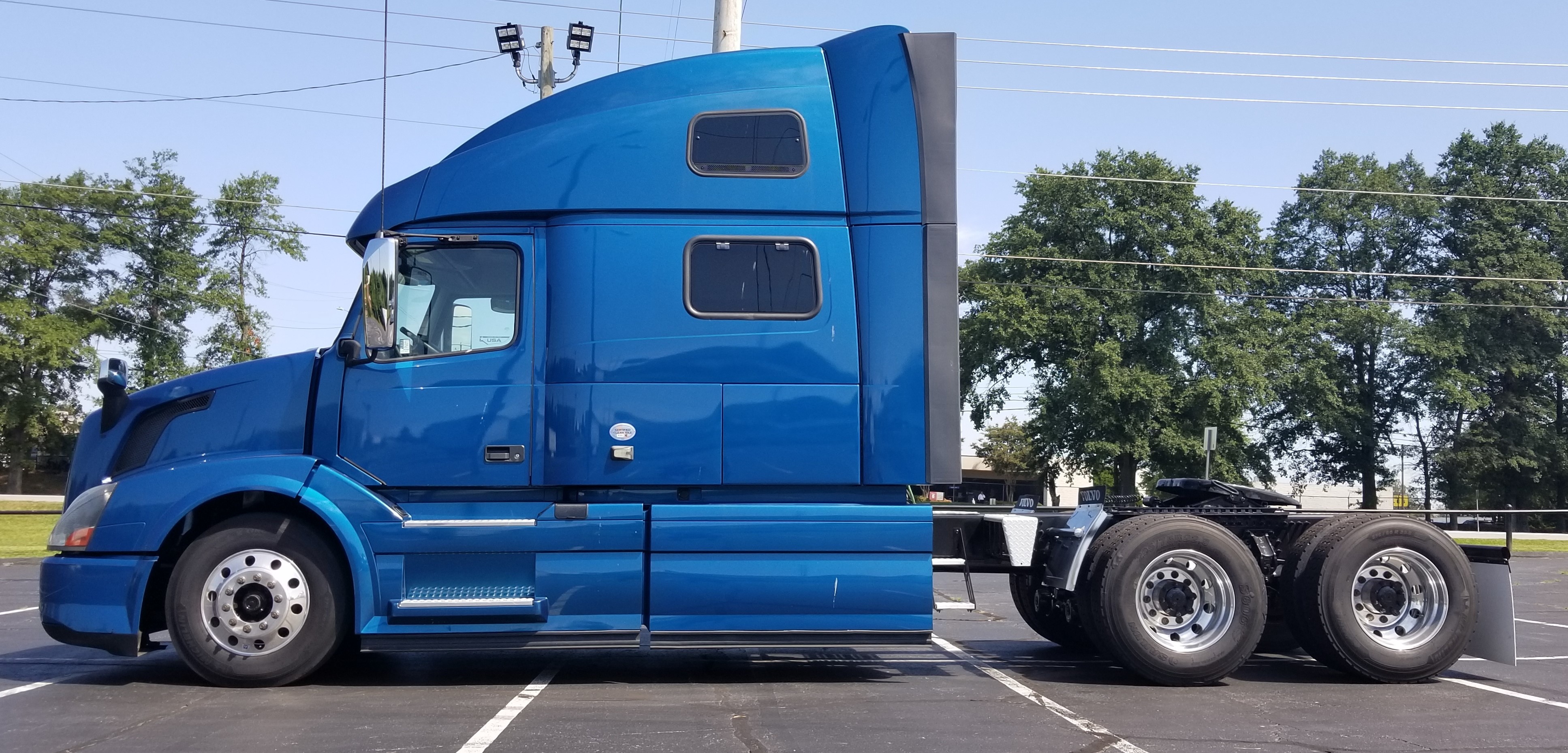 2017 Volvo VNL Sleeper
