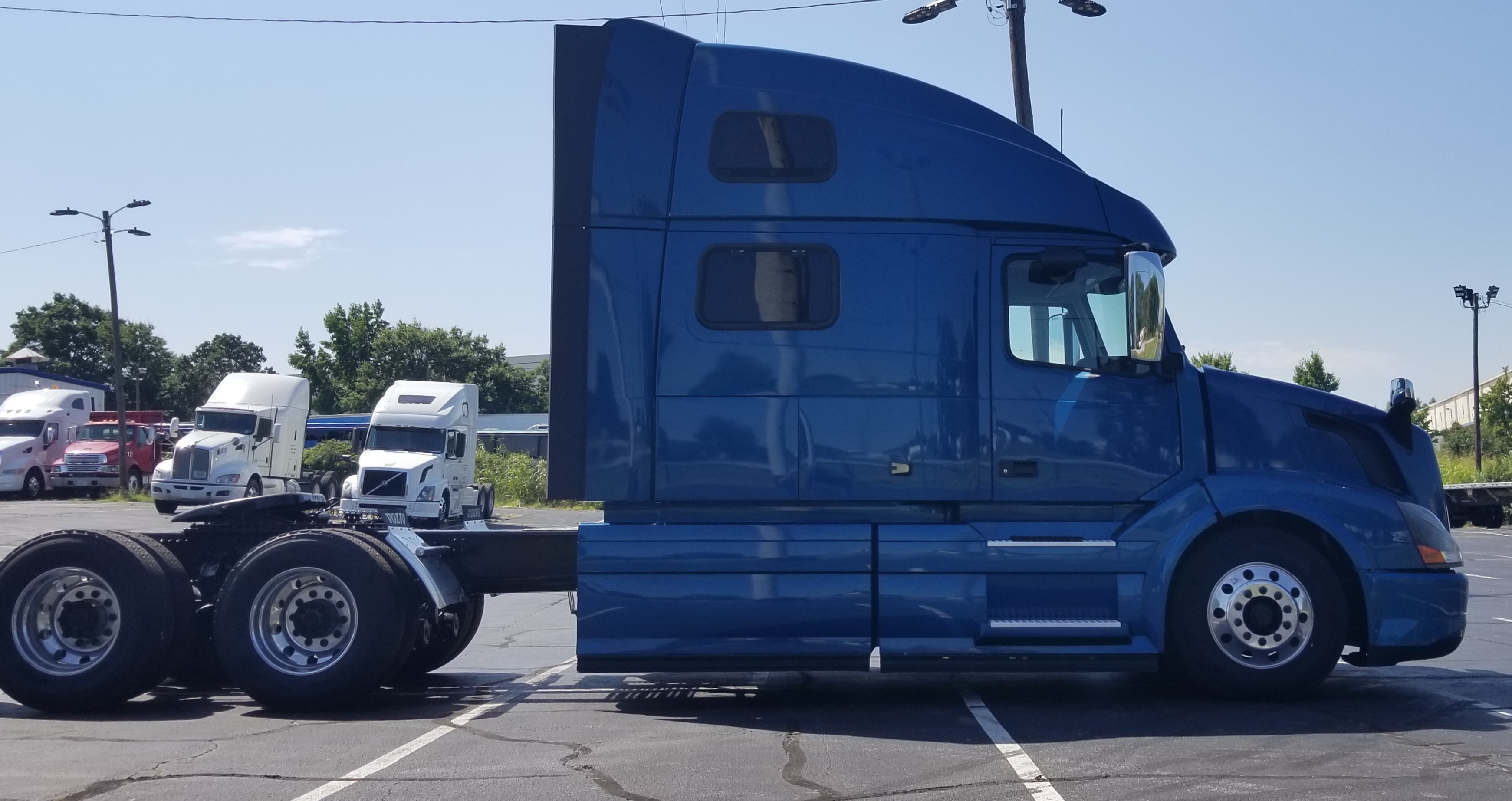 2017 Volvo VNL Sleeper
