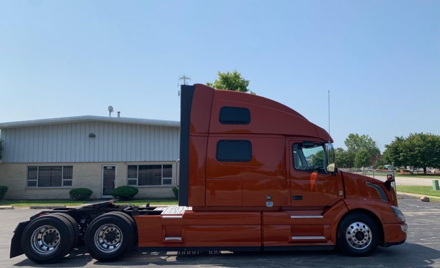 2018 Volvo VNL64T780