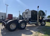 2014 Peterbilt 388 Glider