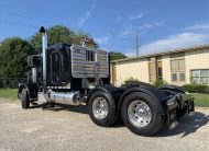 2014 Peterbilt 388 Glider