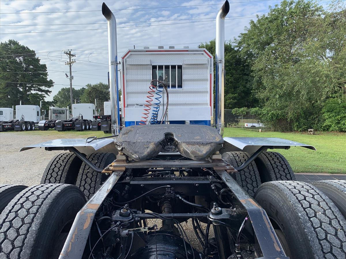 2015 Peterbilt 389 Pre Elog Glider Daycab