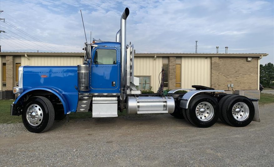 2015 Peterbilt 389 Pre Elog Glider Daycab