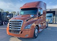 2018 Freightliner Cascadia Sleeper