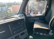 2018 Freightliner Cascadia Sleeper