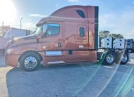 2018 Freightliner Cascadia Sleeper